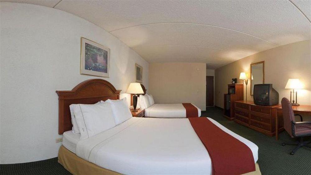 Fairfield By Marriott Inn & Suites Madison South Экстерьер фото