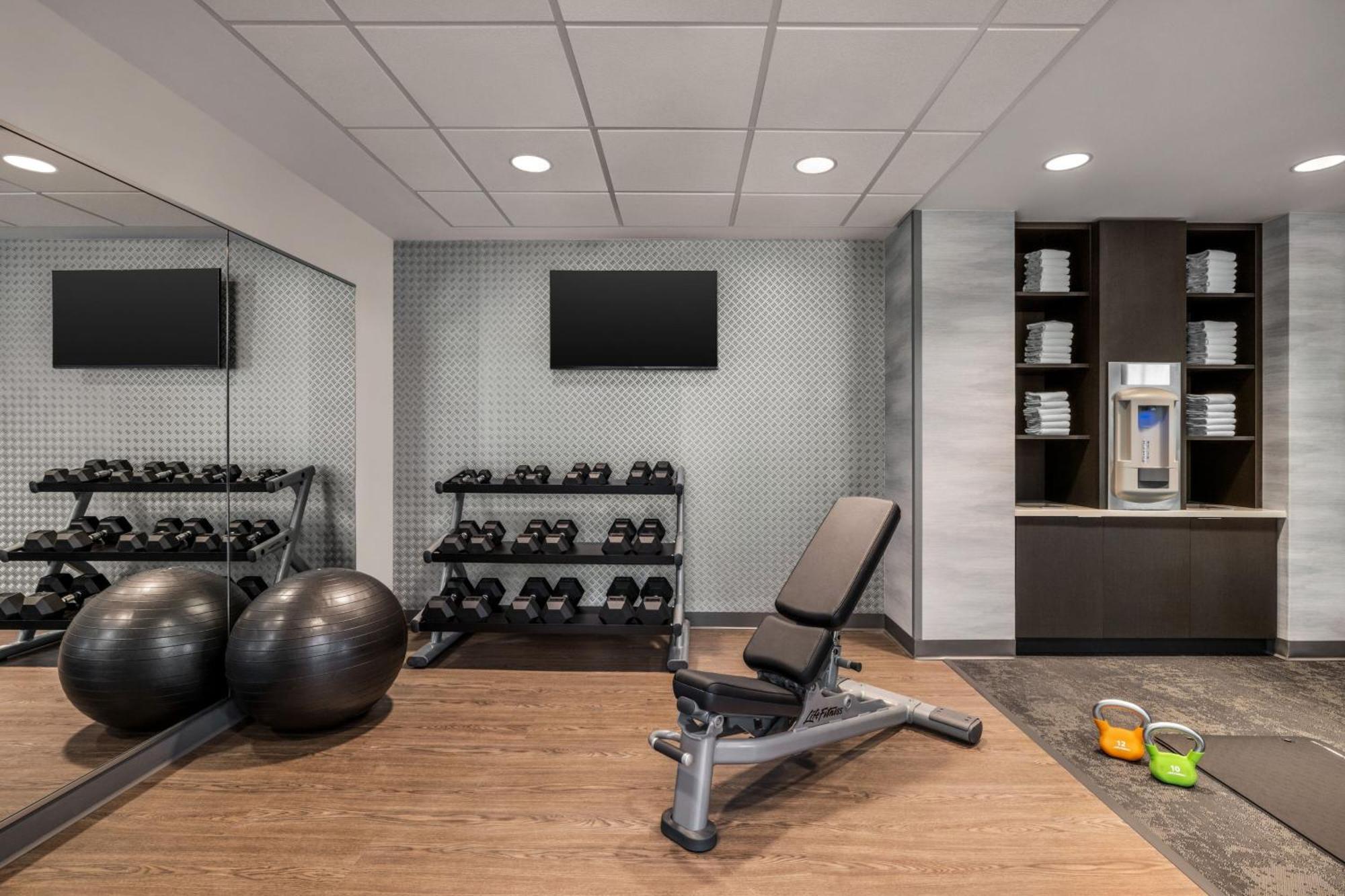 Fairfield By Marriott Inn & Suites Madison South Экстерьер фото
