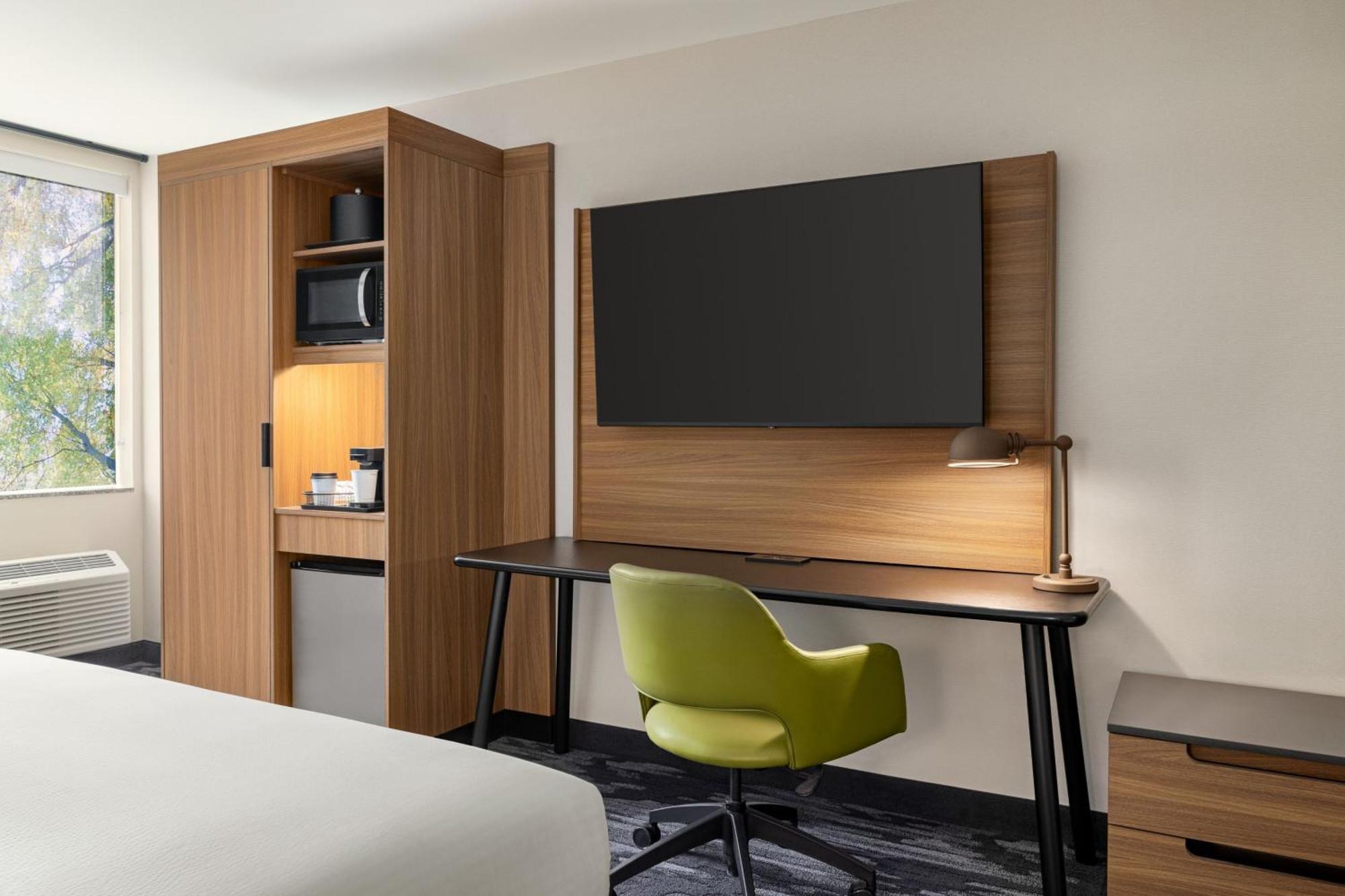 Fairfield By Marriott Inn & Suites Madison South Экстерьер фото