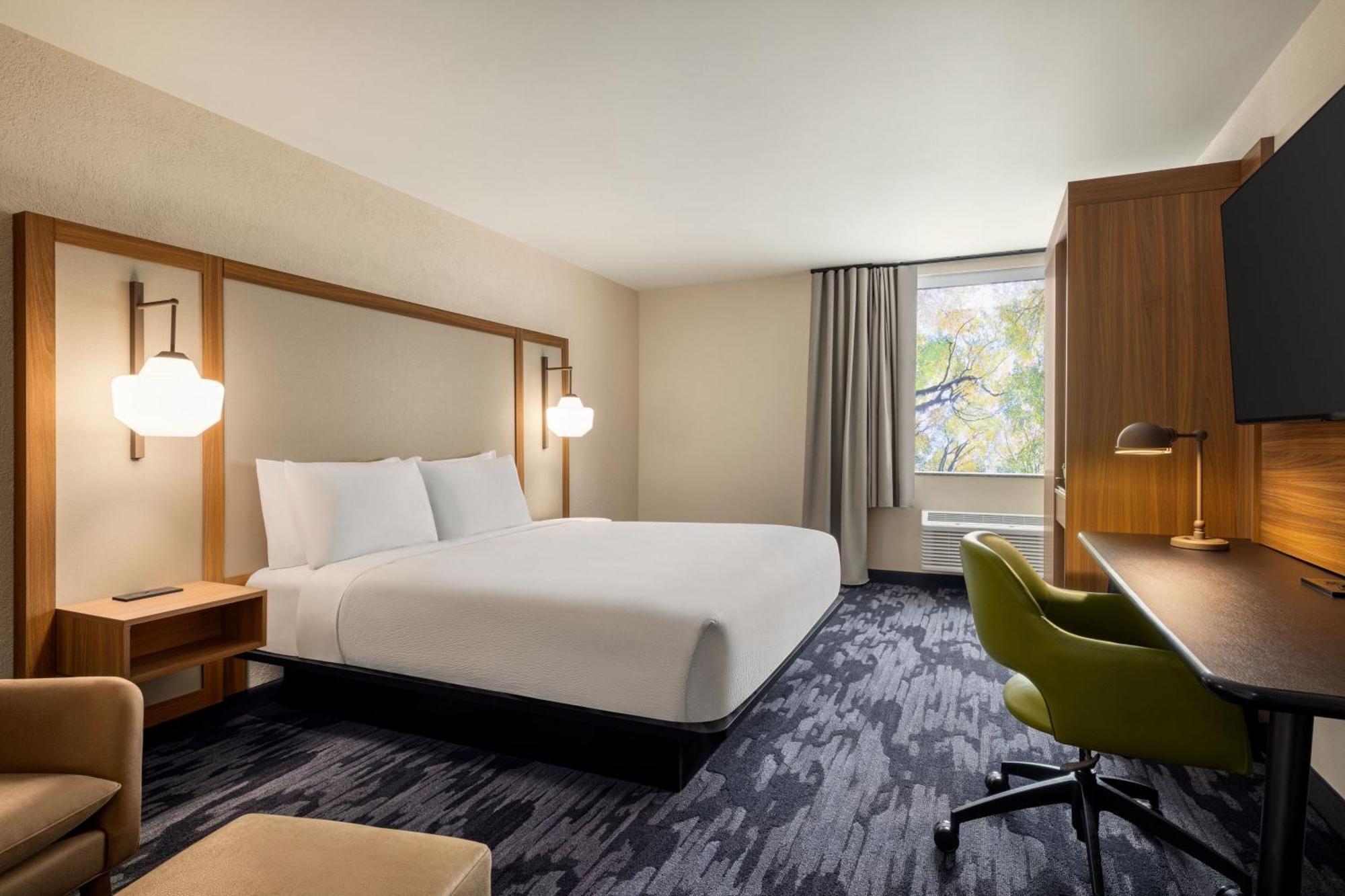 Fairfield By Marriott Inn & Suites Madison South Экстерьер фото