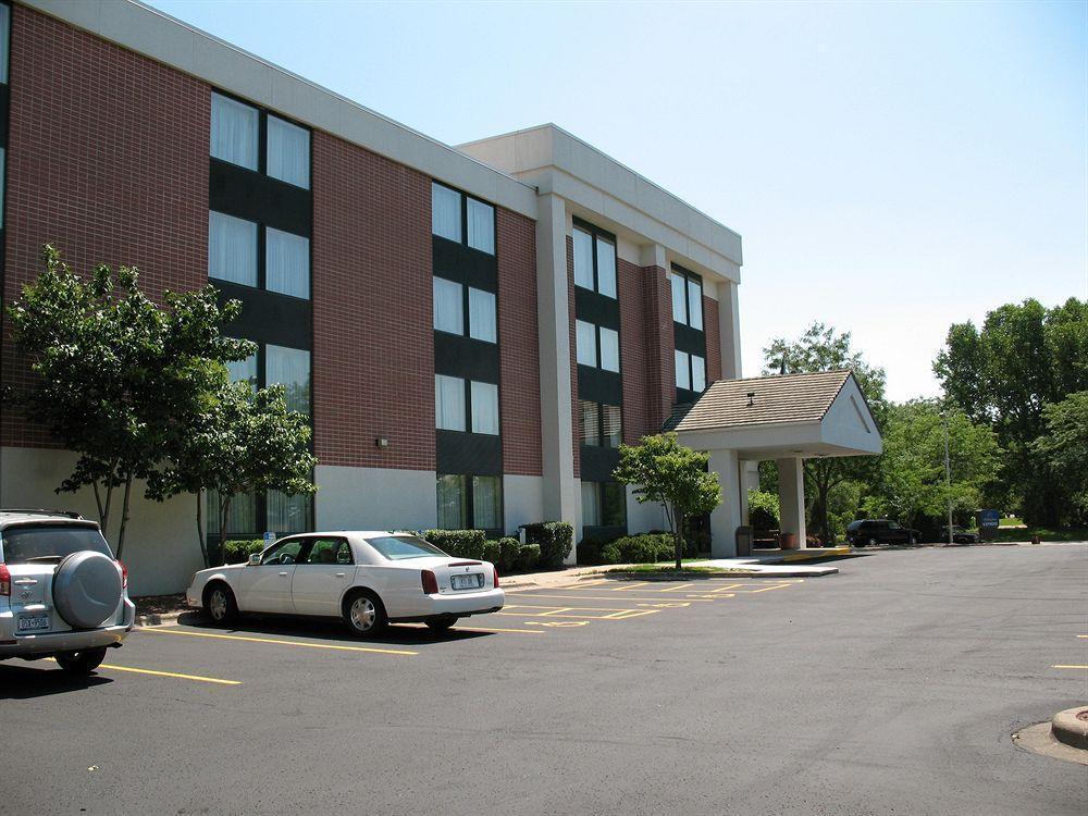 Fairfield By Marriott Inn & Suites Madison South Экстерьер фото